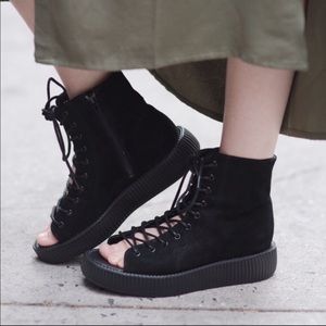 TUK gladiator sandal